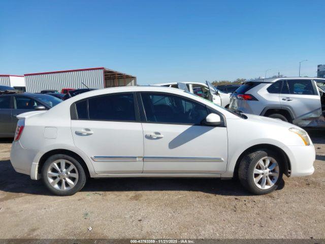 Nissan Sentra 2.0sl Image 12