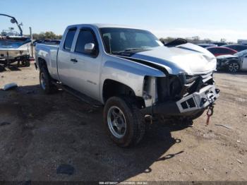  Salvage Chevrolet Silverado 2500