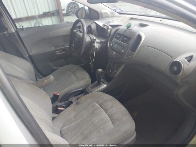 Chevrolet Sonic 2lt Image 3