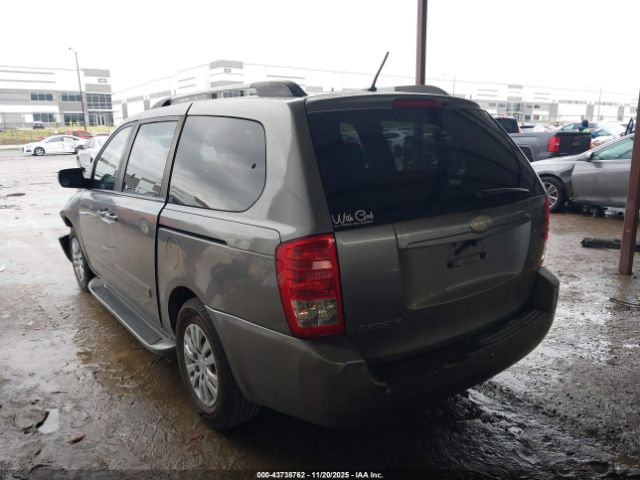 Kia Sedona Lx Image 12