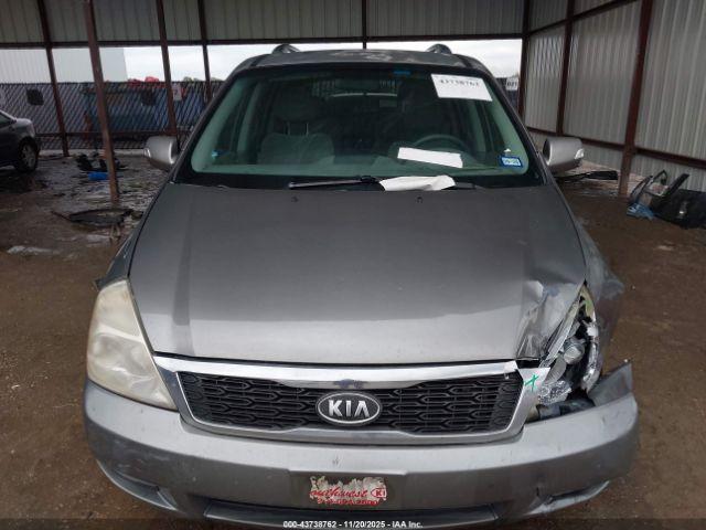 Kia Sedona Lx Image 11