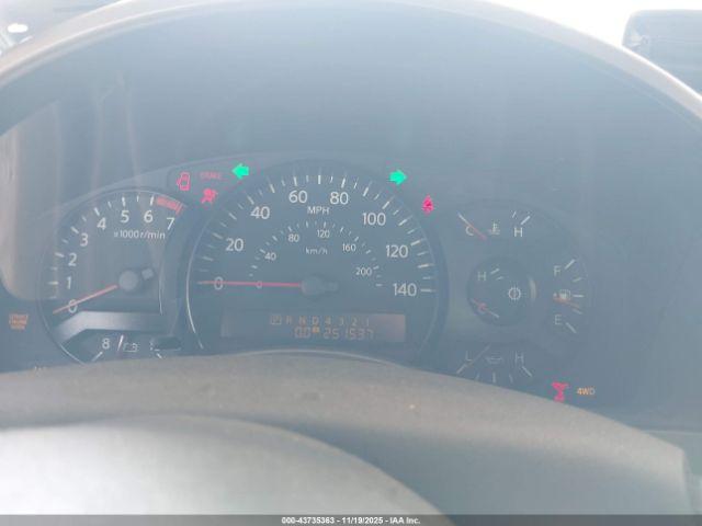 Nissan Titan Le Image 3