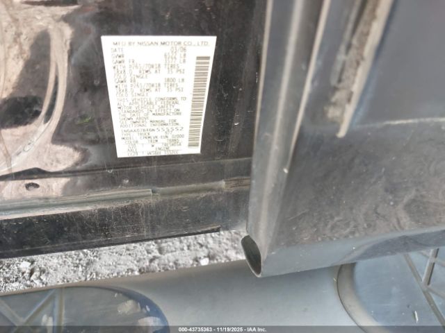 Nissan Titan Le Image 6