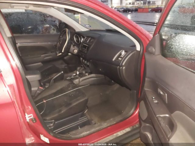 Mitsubishi Outlander Es Image 3