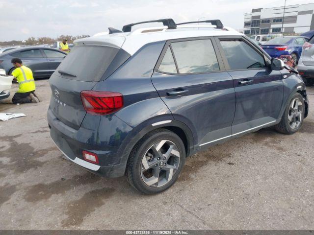 Hyundai VENUE Denim Image 15