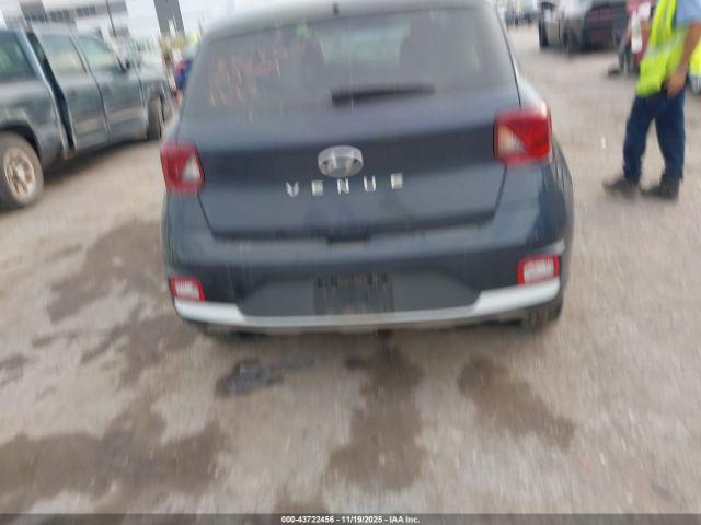 Hyundai VENUE Denim Image 8