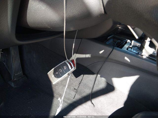 Genesis G80 3.8 Image 6