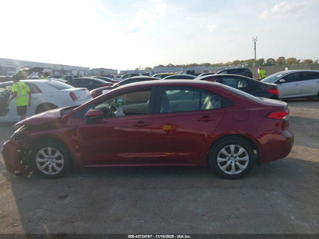 Toyota Corolla Le Image 13