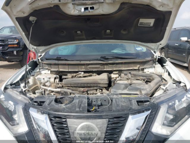 Nissan Rogue S Image 5