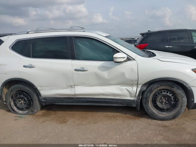 Nissan Rogue S Image 12
