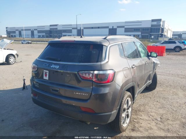 Jeep Compass Limited 4x4 Image 2