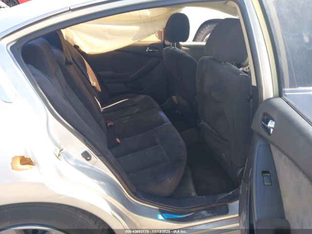 Nissan Altima 2.5 S Image 13