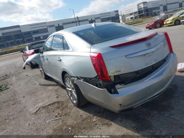 Cadillac XTS Luxury Image 2