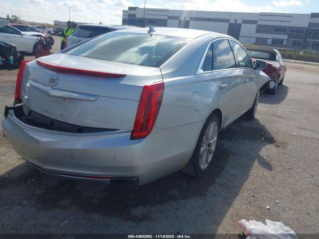 Cadillac XTS Luxury Image 4