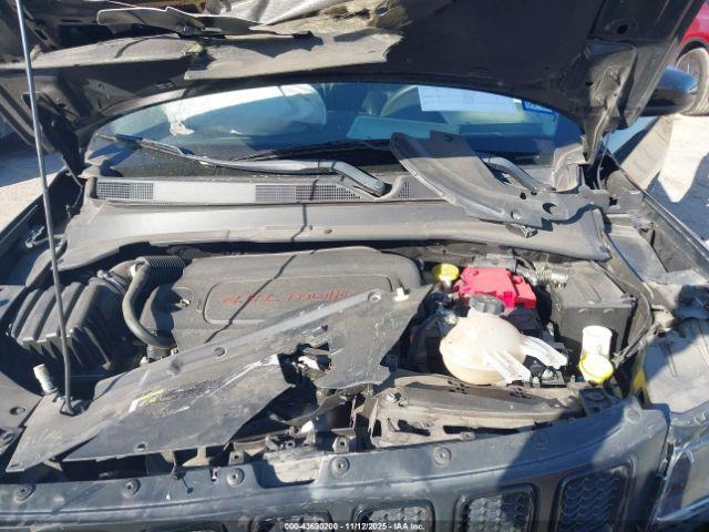 Jeep Compass Altitude Fwd Image 7