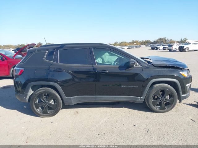 Jeep Compass Altitude Fwd Image 8