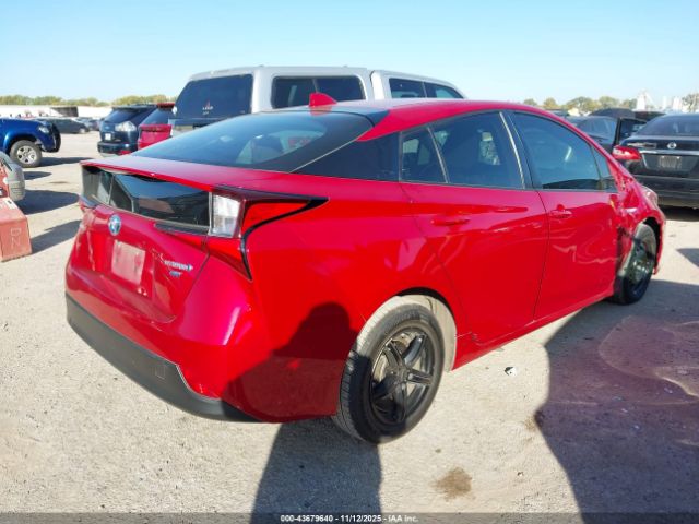 Toyota Prius L Eco Image 11