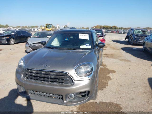 MINI Countryman Oxford Edition Image 7