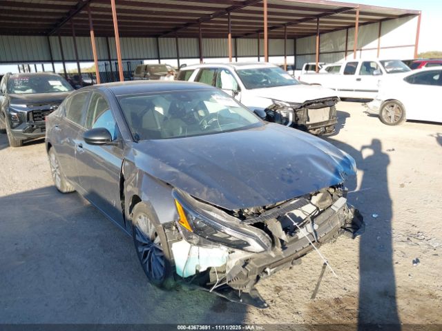 Nissan Altima Sv Fwd Image 1