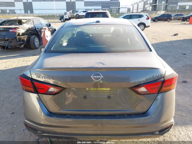 Nissan Altima Sv Fwd Image 7