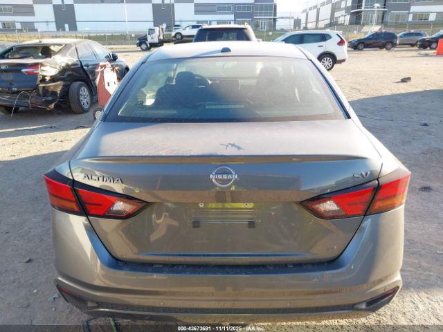 Nissan Altima Sv Fwd Image 7