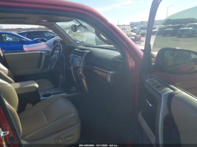 Toyota 4Runner Limited Image 6