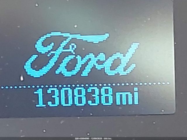 Ford Fusion S Image 17