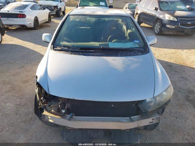 Honda Civic Lx Image 10