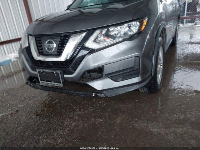 Nissan Rogue Sv Image 3