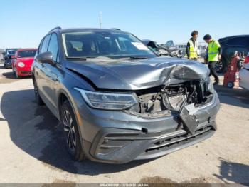  Salvage Volkswagen Tiguan