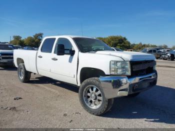  Salvage Chevrolet Silverado 2500