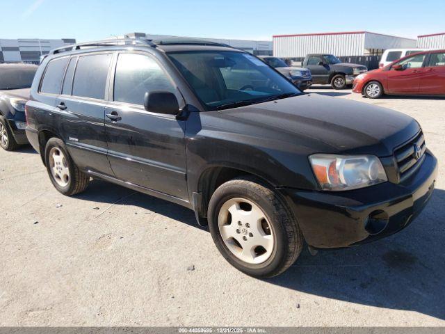  Salvage Toyota Highlander