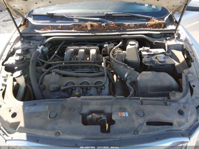 Ford Taurus Sel Image 8