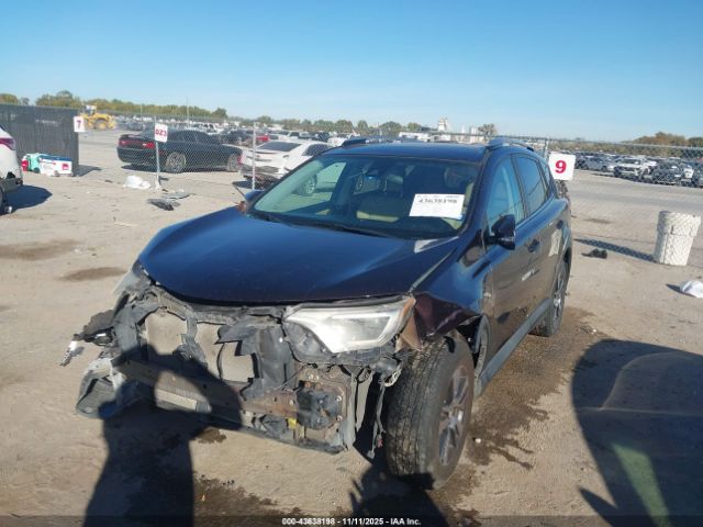 Toyota RAV4 Xle Image 10