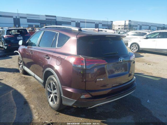 Toyota RAV4 Xle Image 12