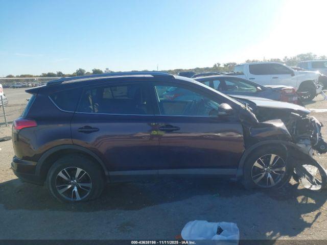 Toyota RAV4 Xle Image 14