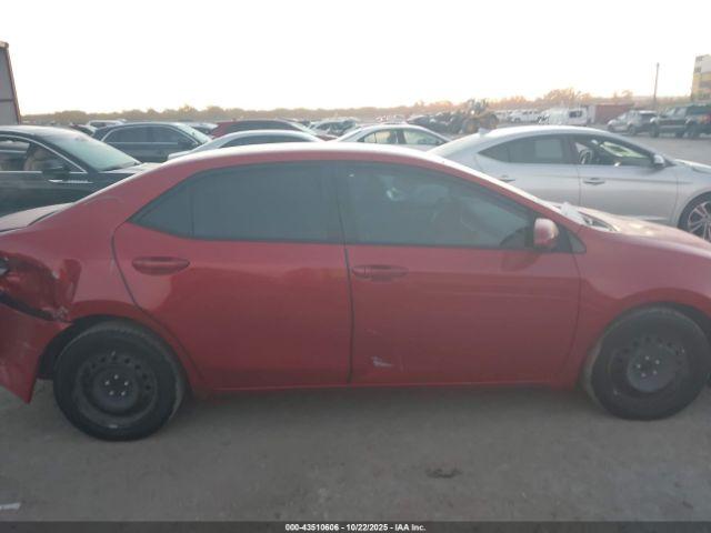 Toyota Corolla Le Image 12