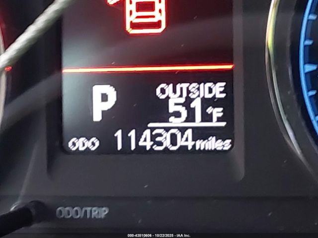 Toyota Corolla Le Image 14