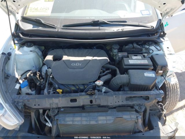 Hyundai ACCENT Se Image 3