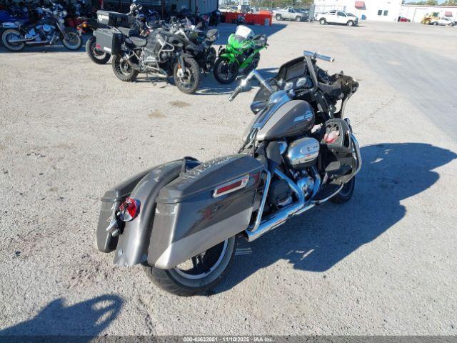 Harley-Davidson Fltrk Image 7