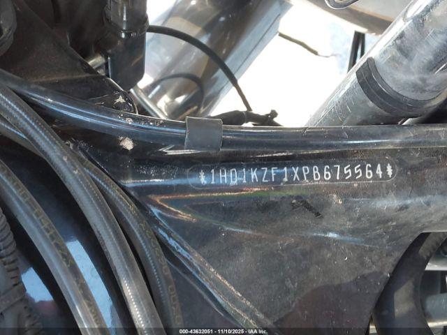 Harley-Davidson Fltrk Image 2