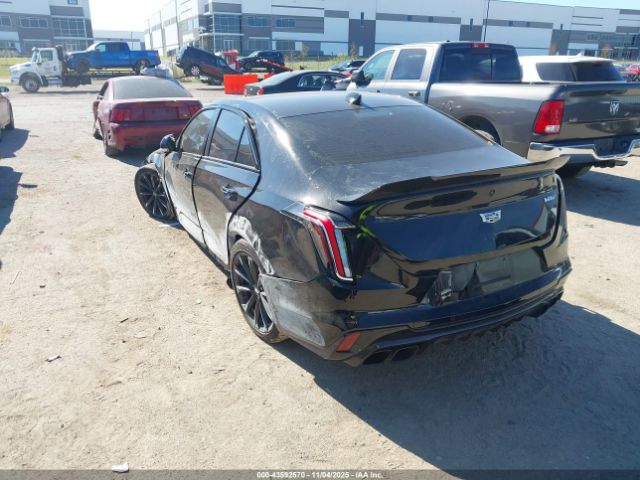 Cadillac CT4 V-series Blackwing Image 6
