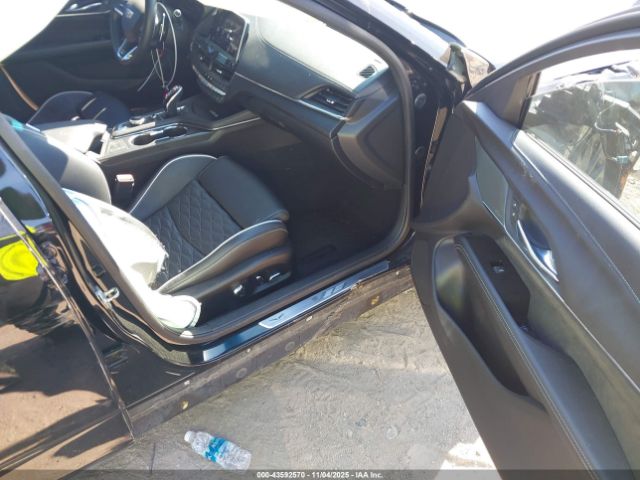 Cadillac CT4 V-series Blackwing Image 9