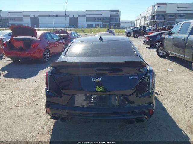 Cadillac CT4 V-series Blackwing Image 5