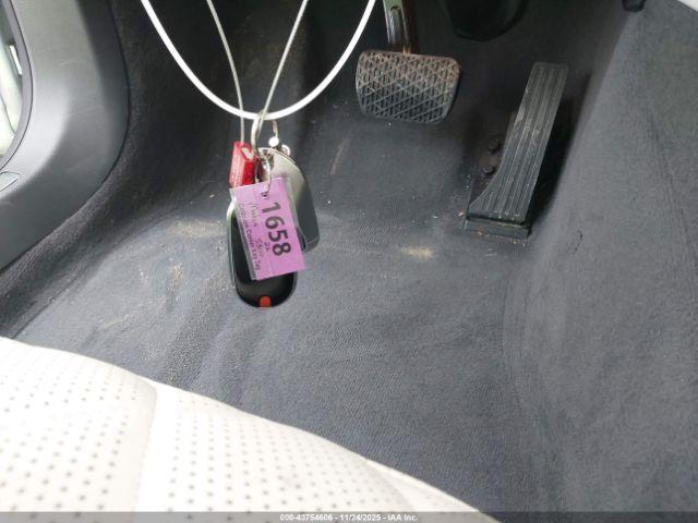 Mercedes-Benz S-Class 4matic Image 9