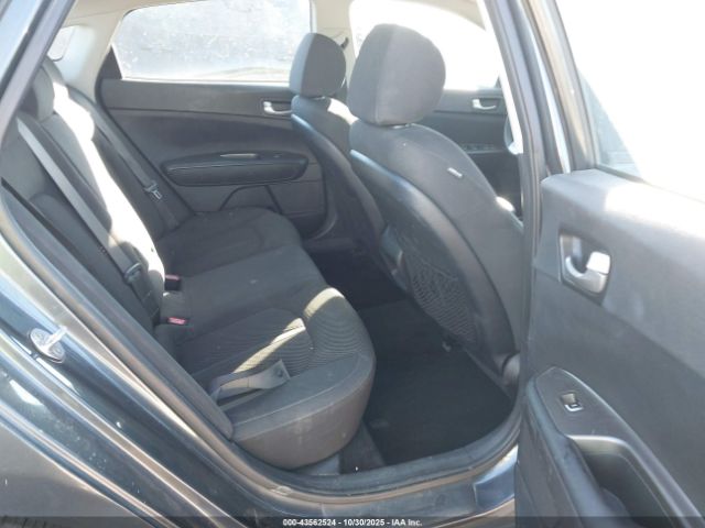 Kia Optima Lx Image 7