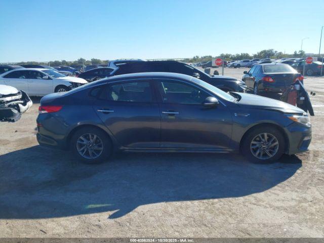 Kia Optima Lx Image 2