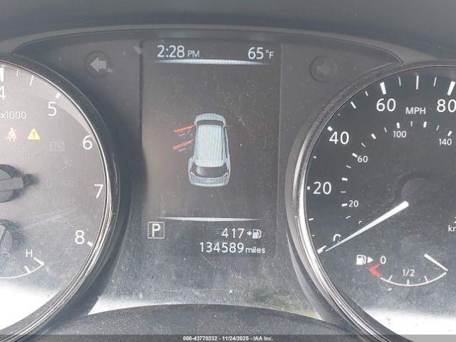 Nissan Rogue S Image 15