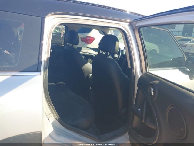 MINI Countryman Cooper S Image 16