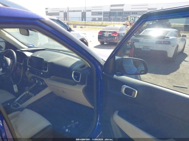 Hyundai VENUE Sel Image 9